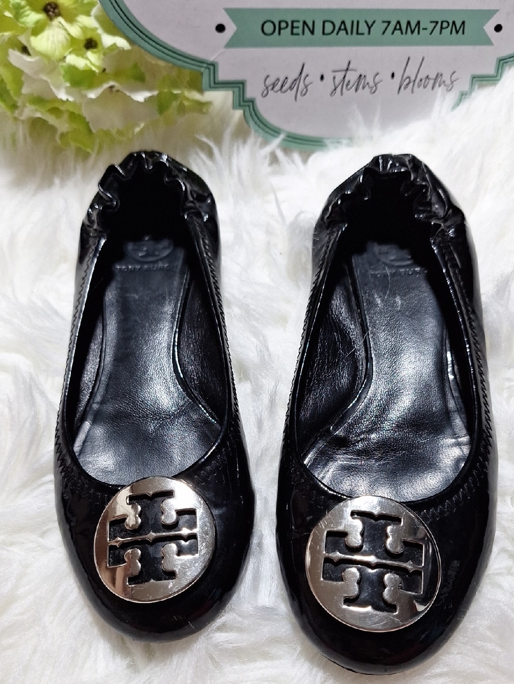 Tory Burch Black Patent Leather Logo Round-Toe Flats